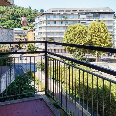 Apartment Contrada Sant'elia - By Myhomeincomo Como