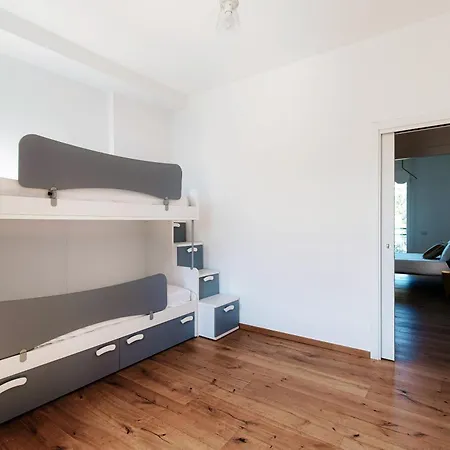 Appartamento Contrada Sant'elia - By Myhomeincomo